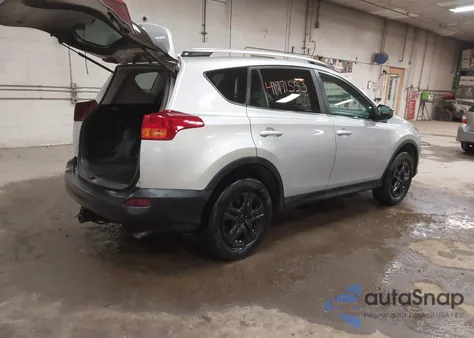 2015 Toyota Rav4 Le из США, поврежденный, VIN 2T3BFREV4FW241127